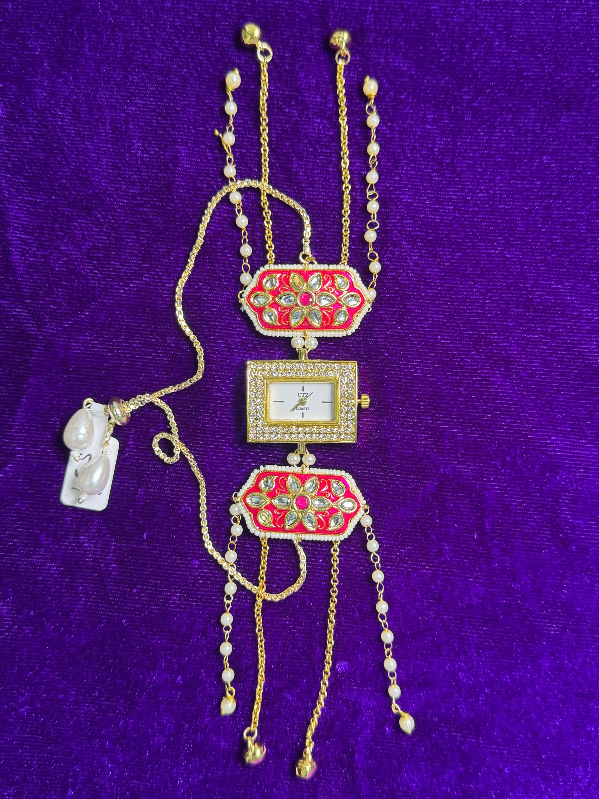 pink bridal jewellery watch.webp pink bridal jewellery watch.webp